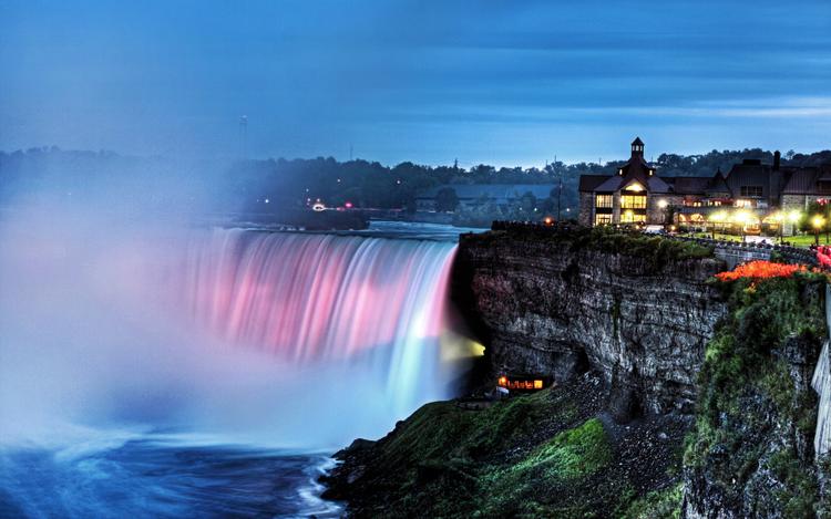 Niagara Falls illuminated image 1