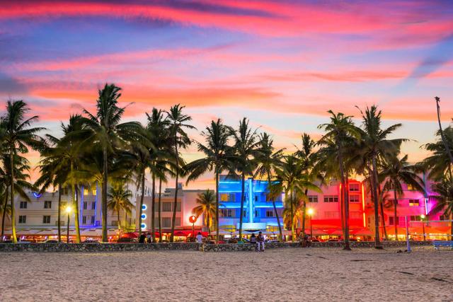 Top Things To in Do in Miami At Night - See Sight Tours