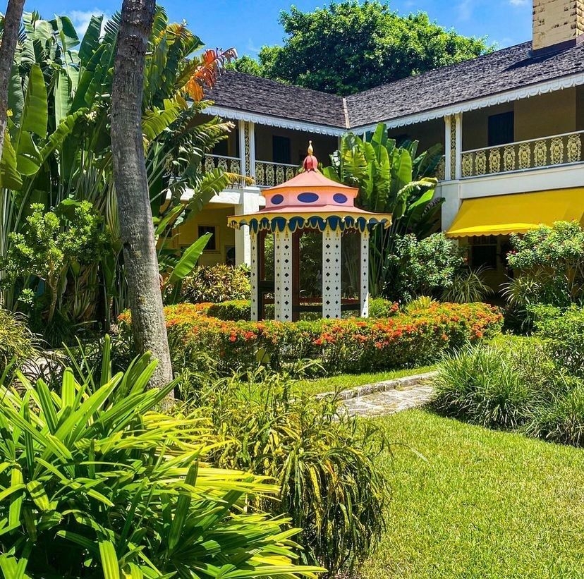 https://res.cloudinary.com/see-sight-tours/image/upload/v1667219339/strapi/Bonnet_House_543737ada9.jpg