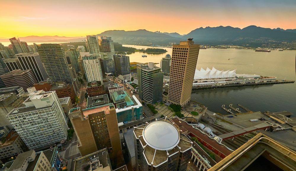 Scenic Vancouver Twilight Tour image 3