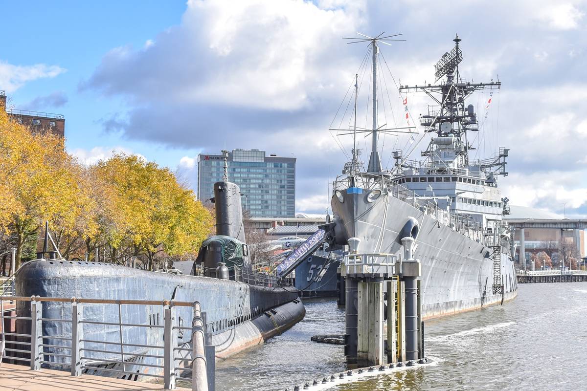 Best of Buffalo Walking Tour with Naval Park and Boat Cruise image 5